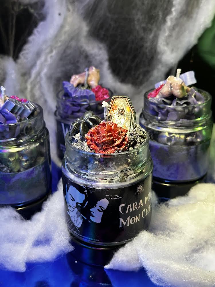 Vela-literaria-Morticia Adams