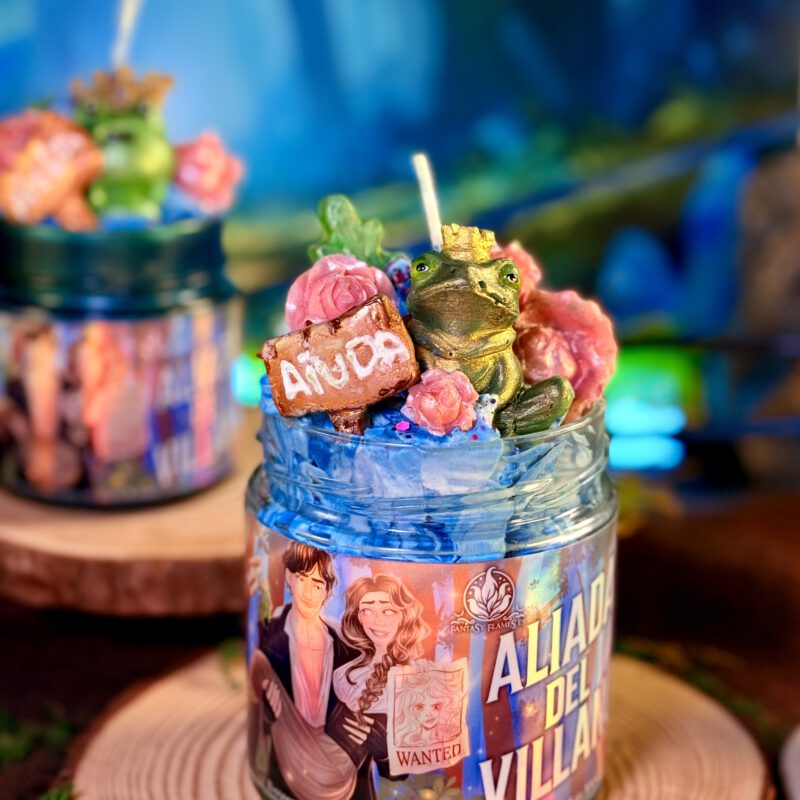 Vela ''Aliada de Villano'' -Hannah Nicole -Ed. Exclusiva