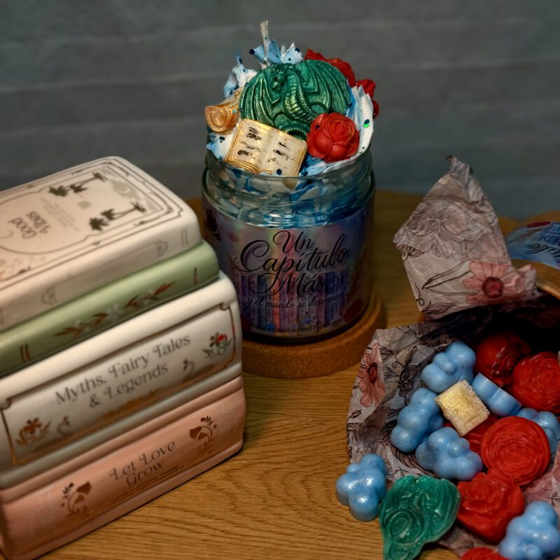 Caja literaria  ''Un capítulo más '' Ed. Limitada